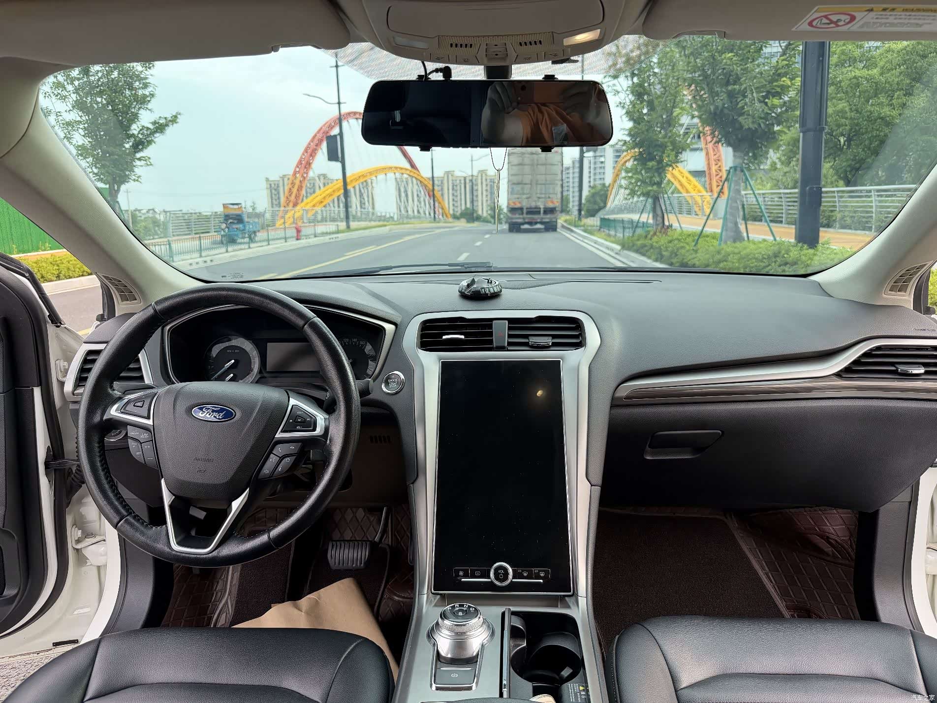 Ford Mondeo, 2021 4
