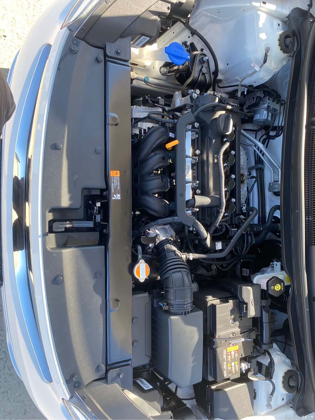 Kia KX1, 2022 20