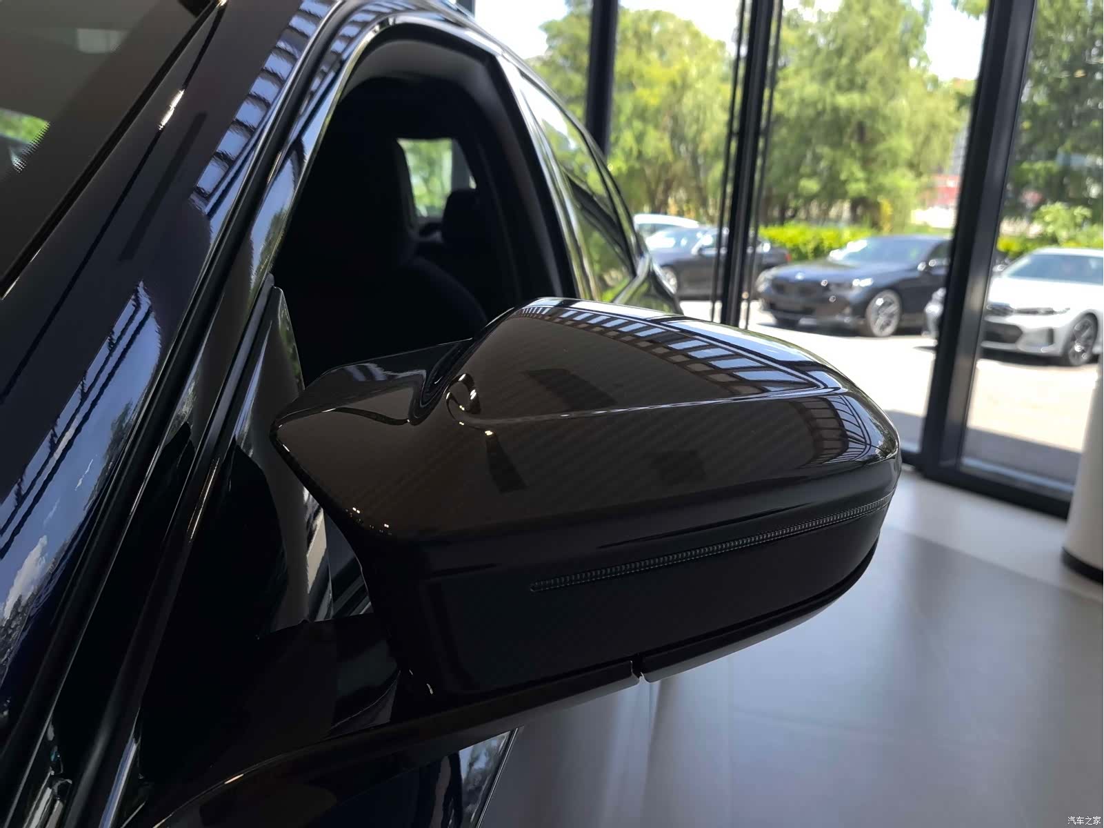 BMW i5, 2024 13