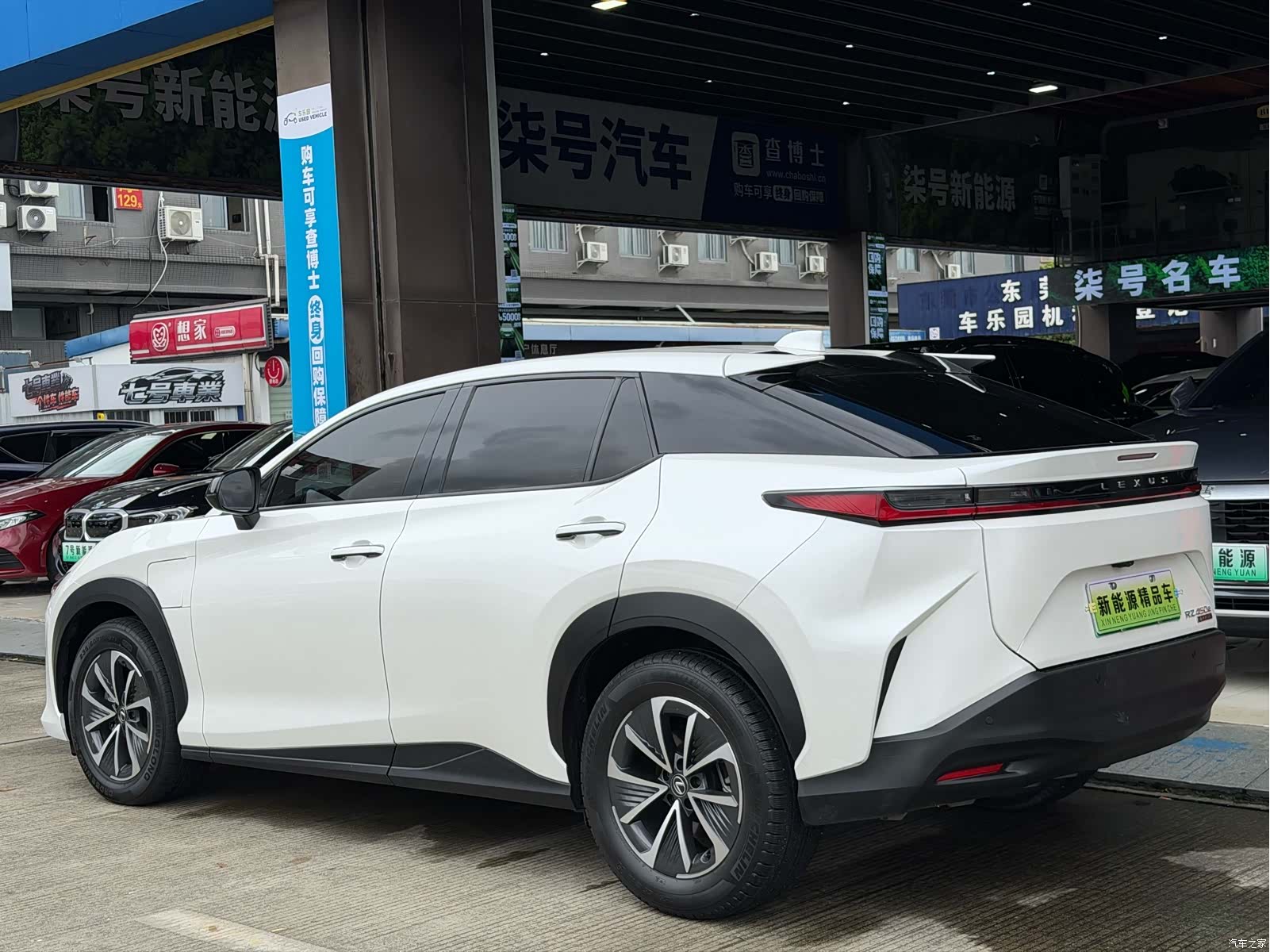 Lexus RZ, 2023 12