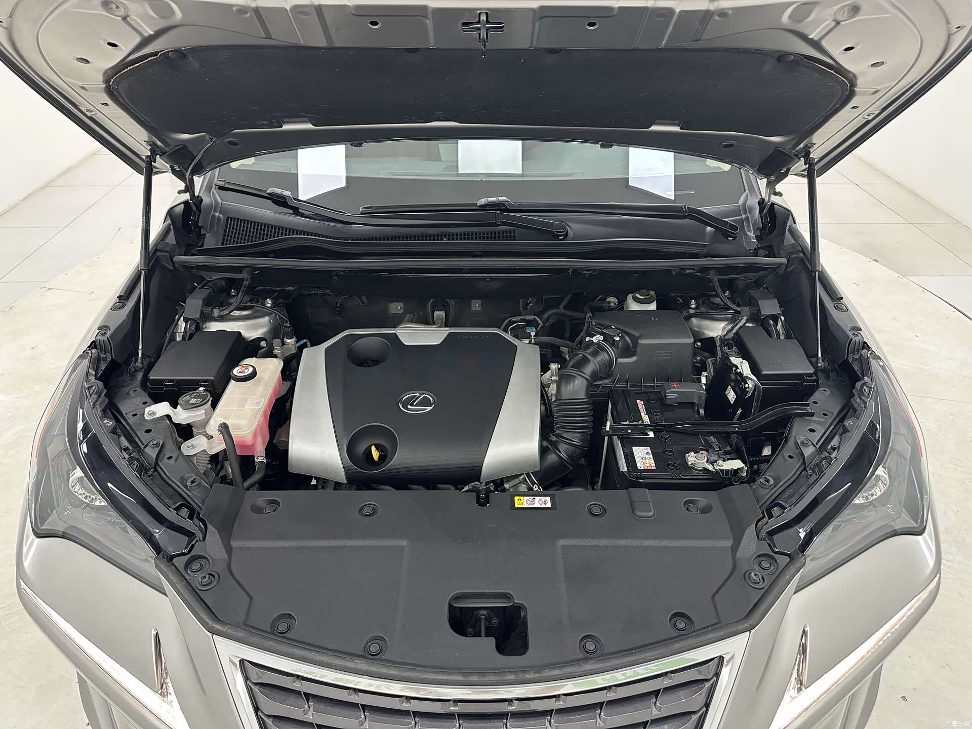 Lexus NX, 2021 17