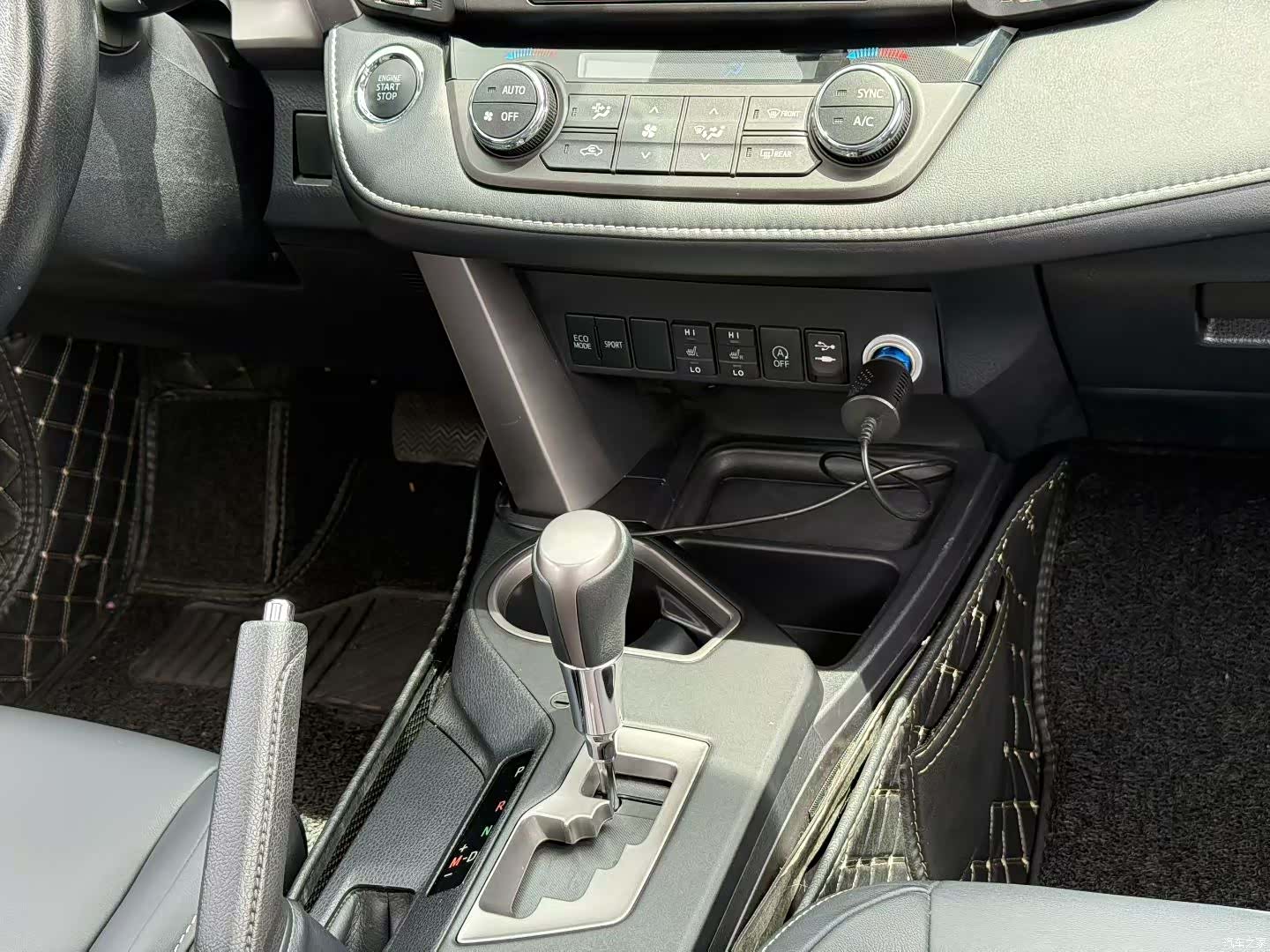 Toyota RAV4, 2017 8