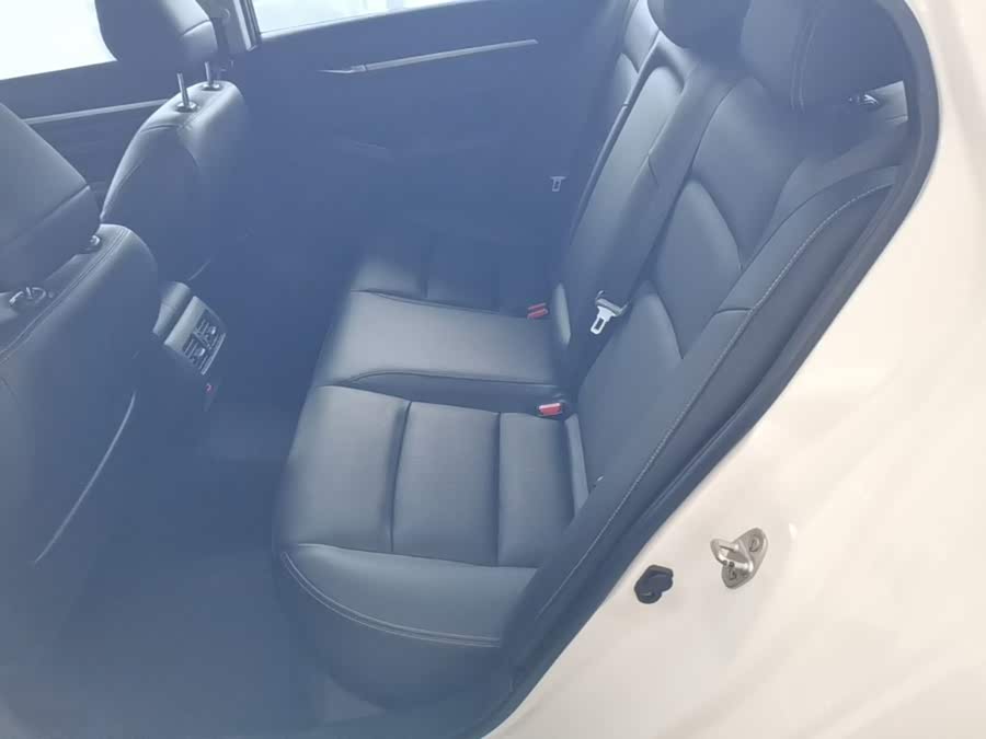Nissan Altima 2022, фото 17