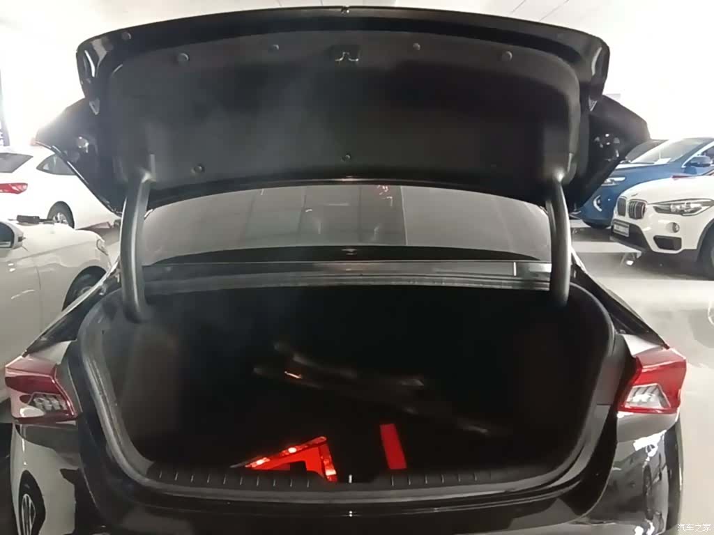 Kia K5, 2022 19