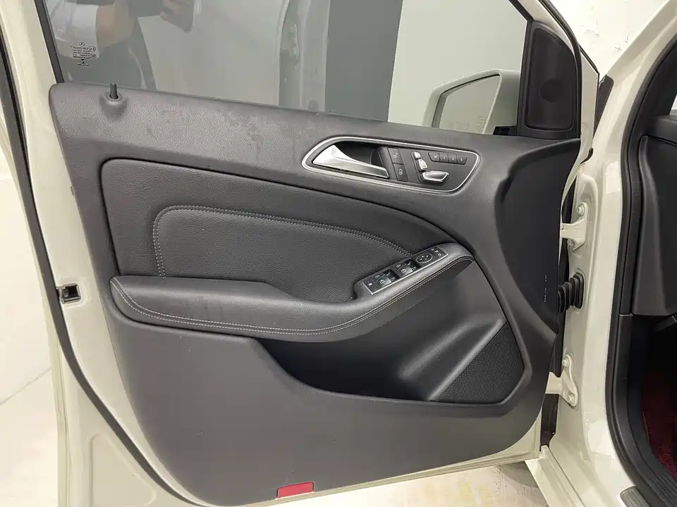 Mercedes-Benz Class B