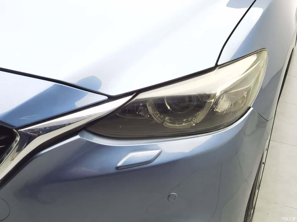 Mazda Atenza, 2017 7