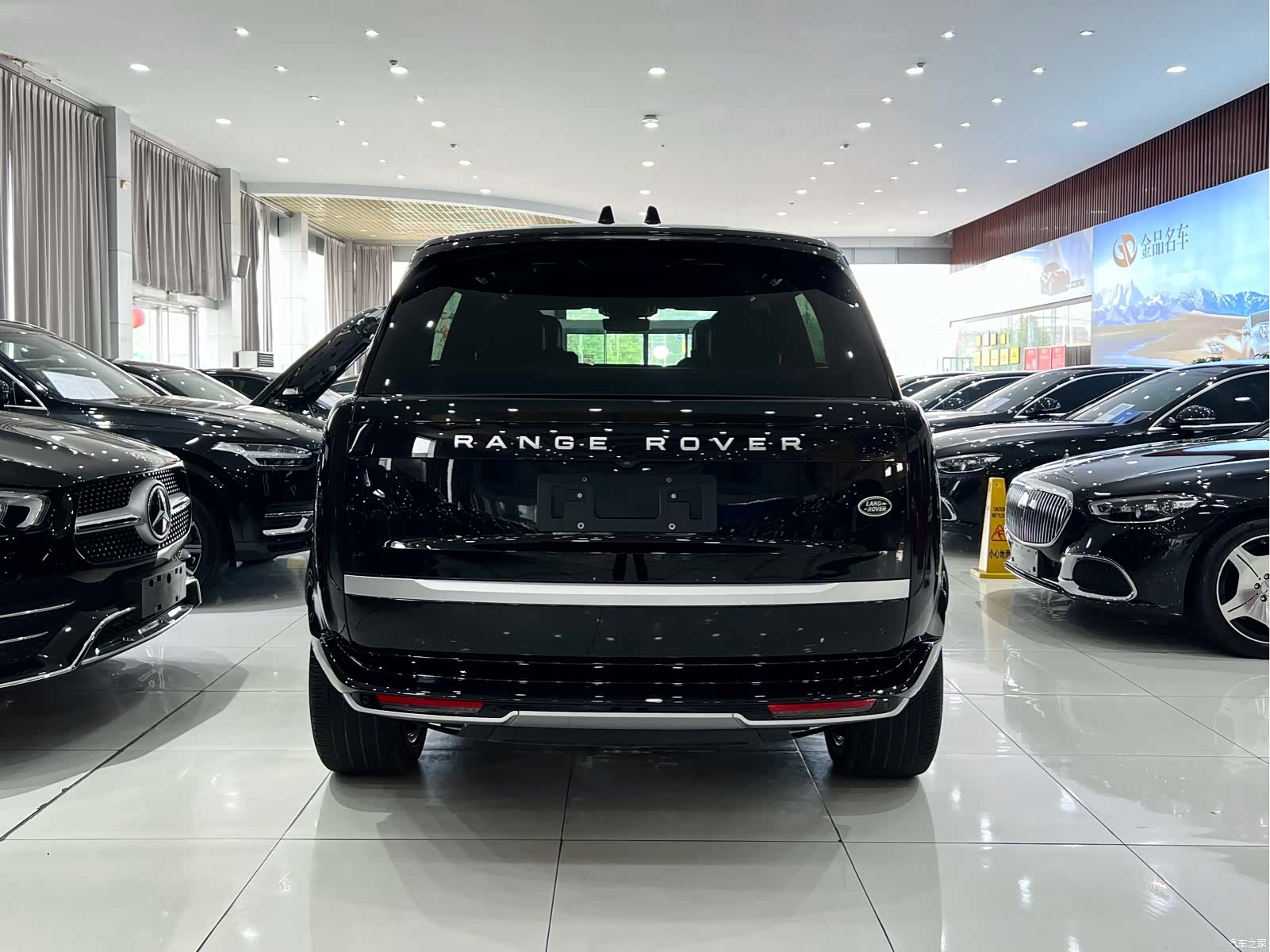 Land Rover Range Rover, 2024 все фото