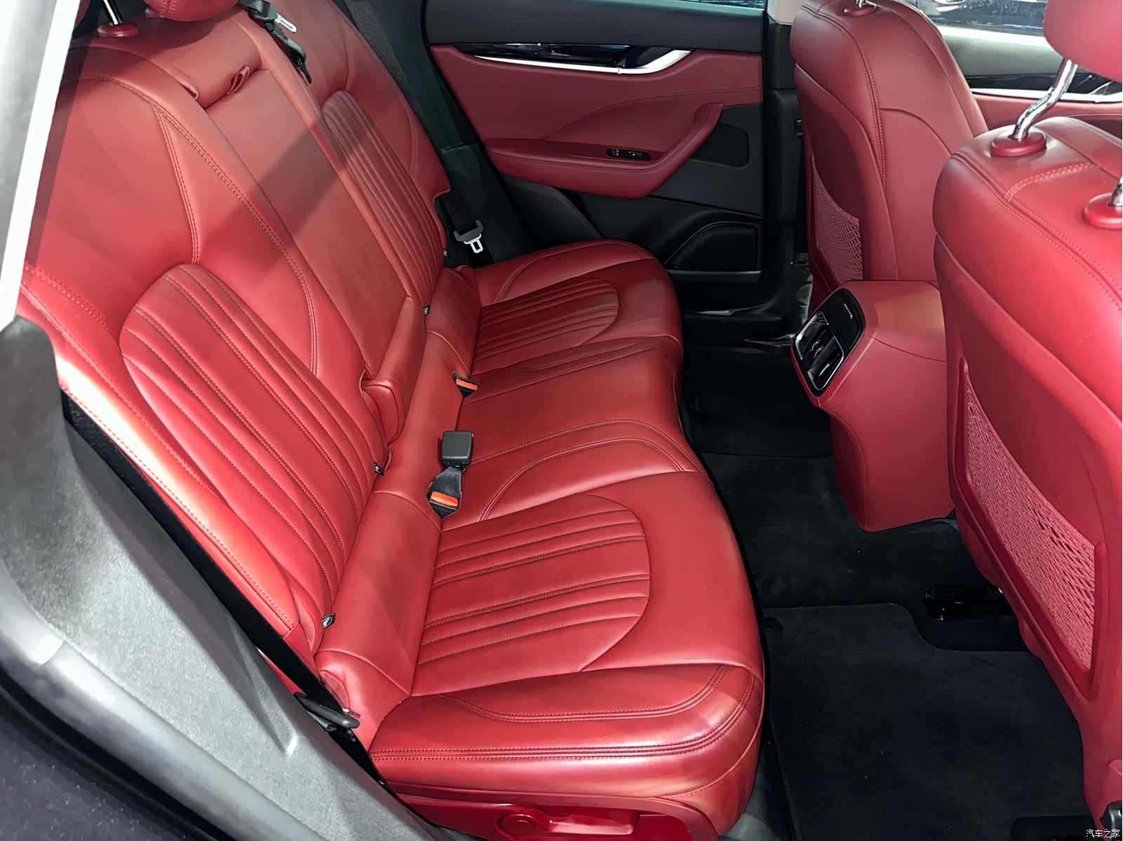 Maserati Levante, 2016 18