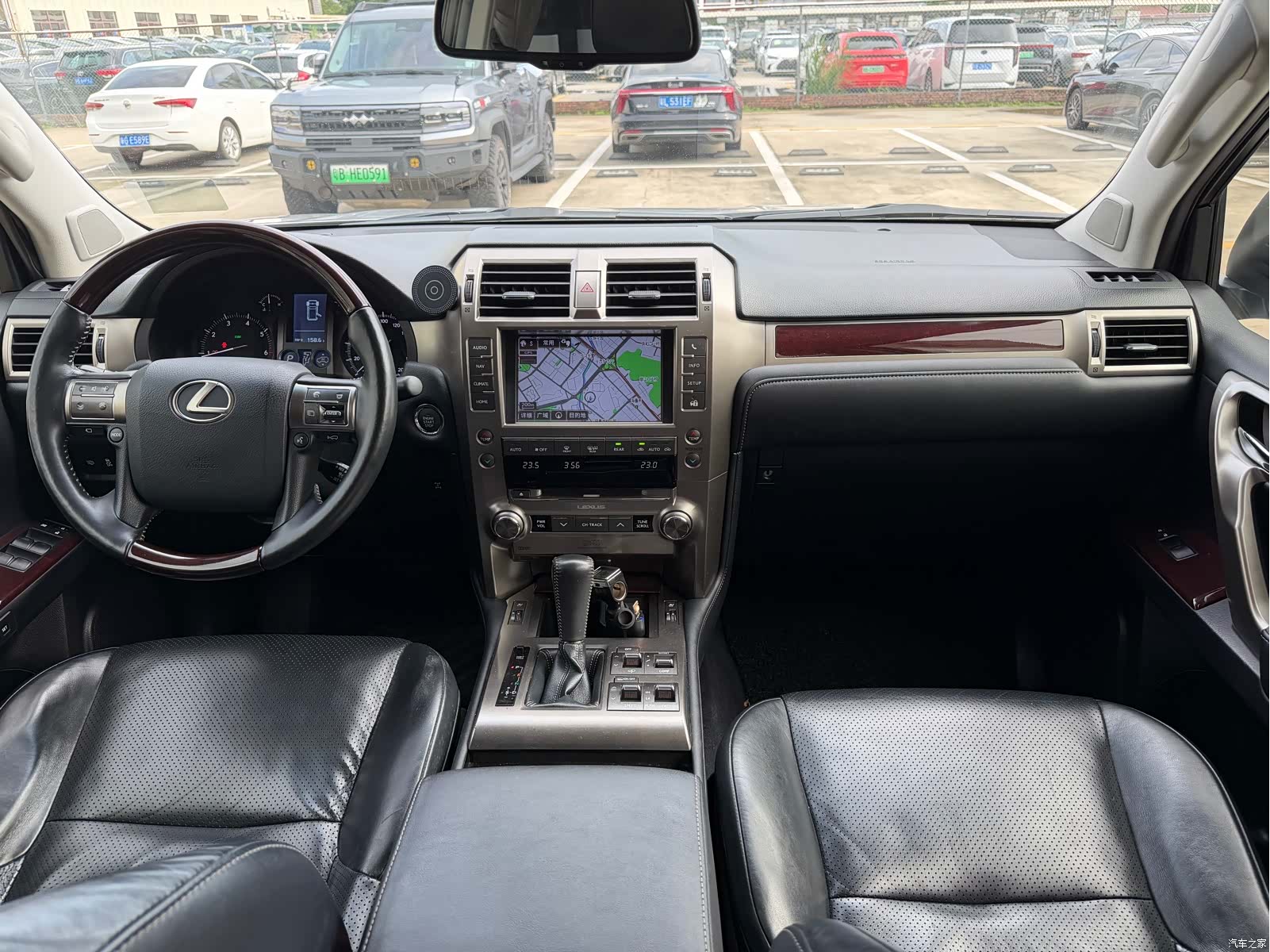 Lexus GX, 2014 10