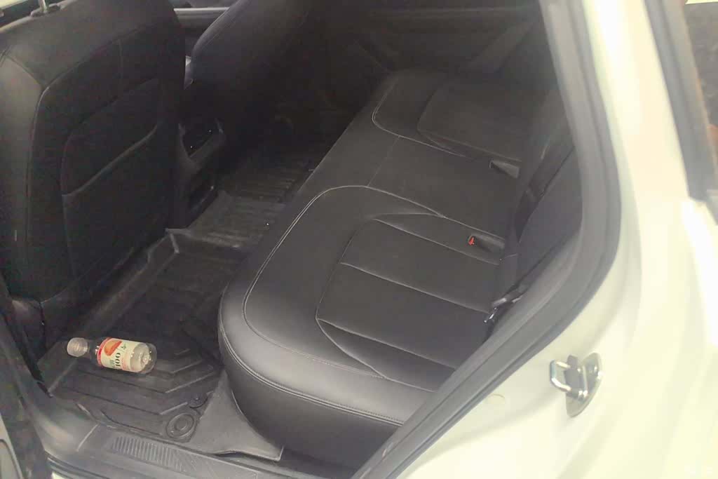 Wuling Starlight, 2025 11