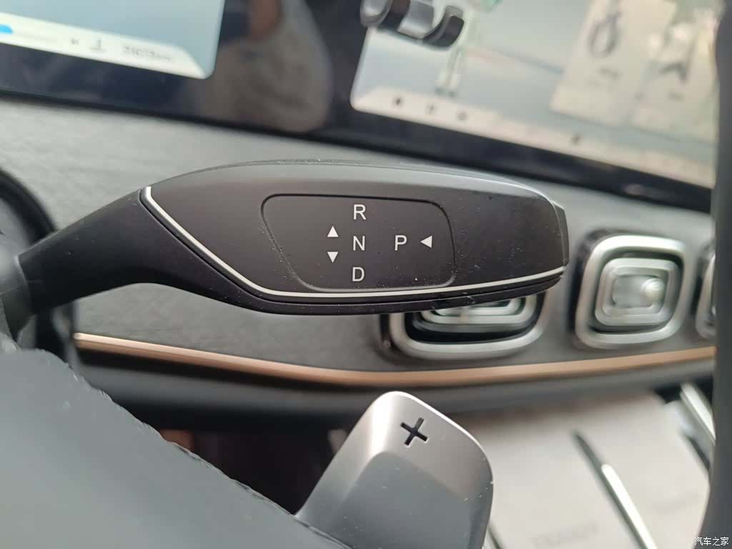 Chery Tiggo 9, 2023 10
