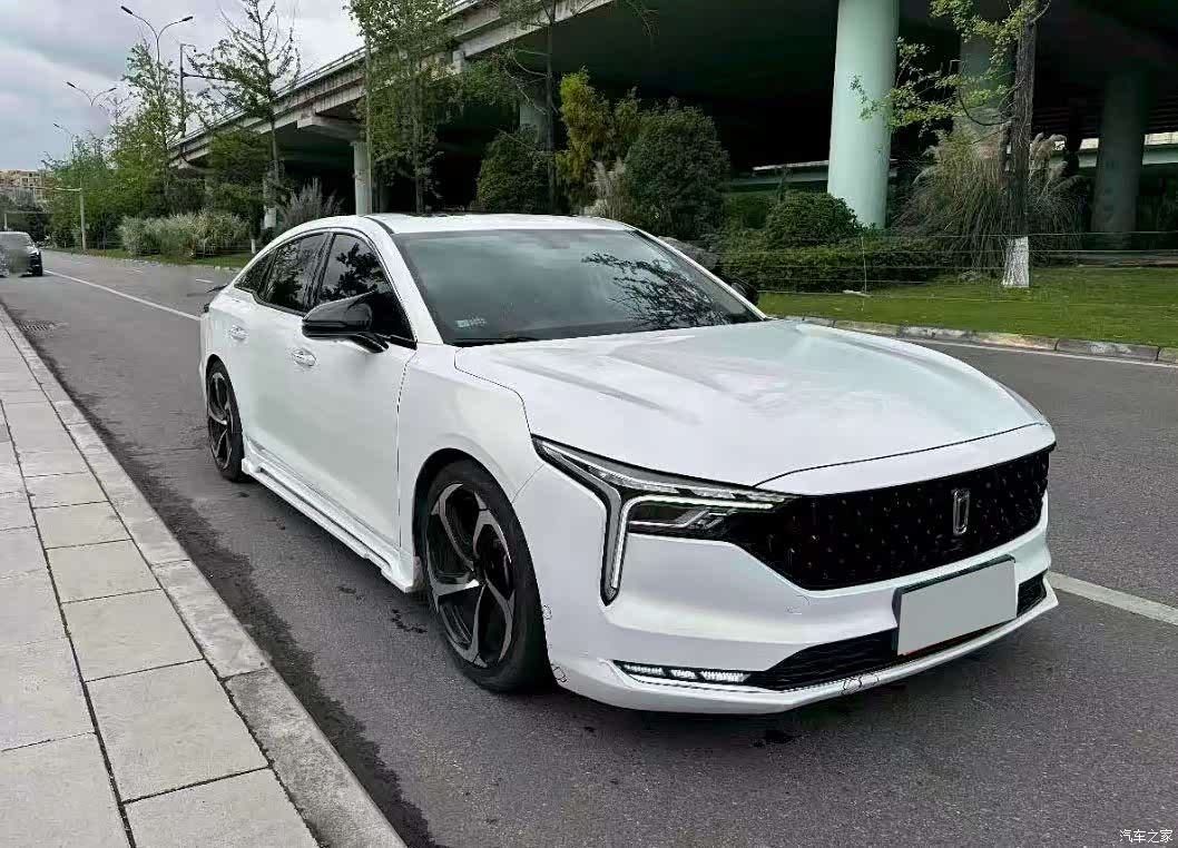 Bestune B70, 2021 3