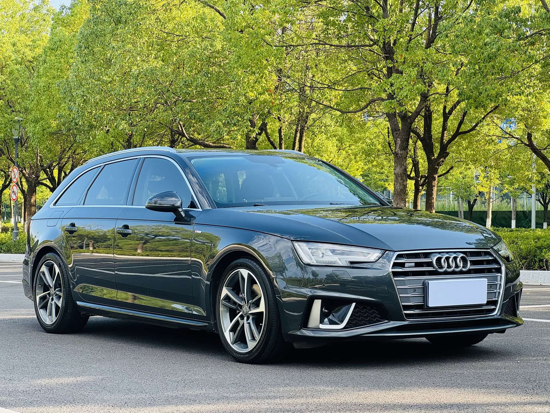 Audi A4, 2020 2