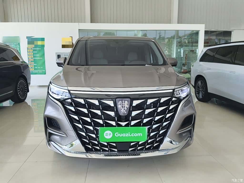 Roewe iMAX8, 2025 3