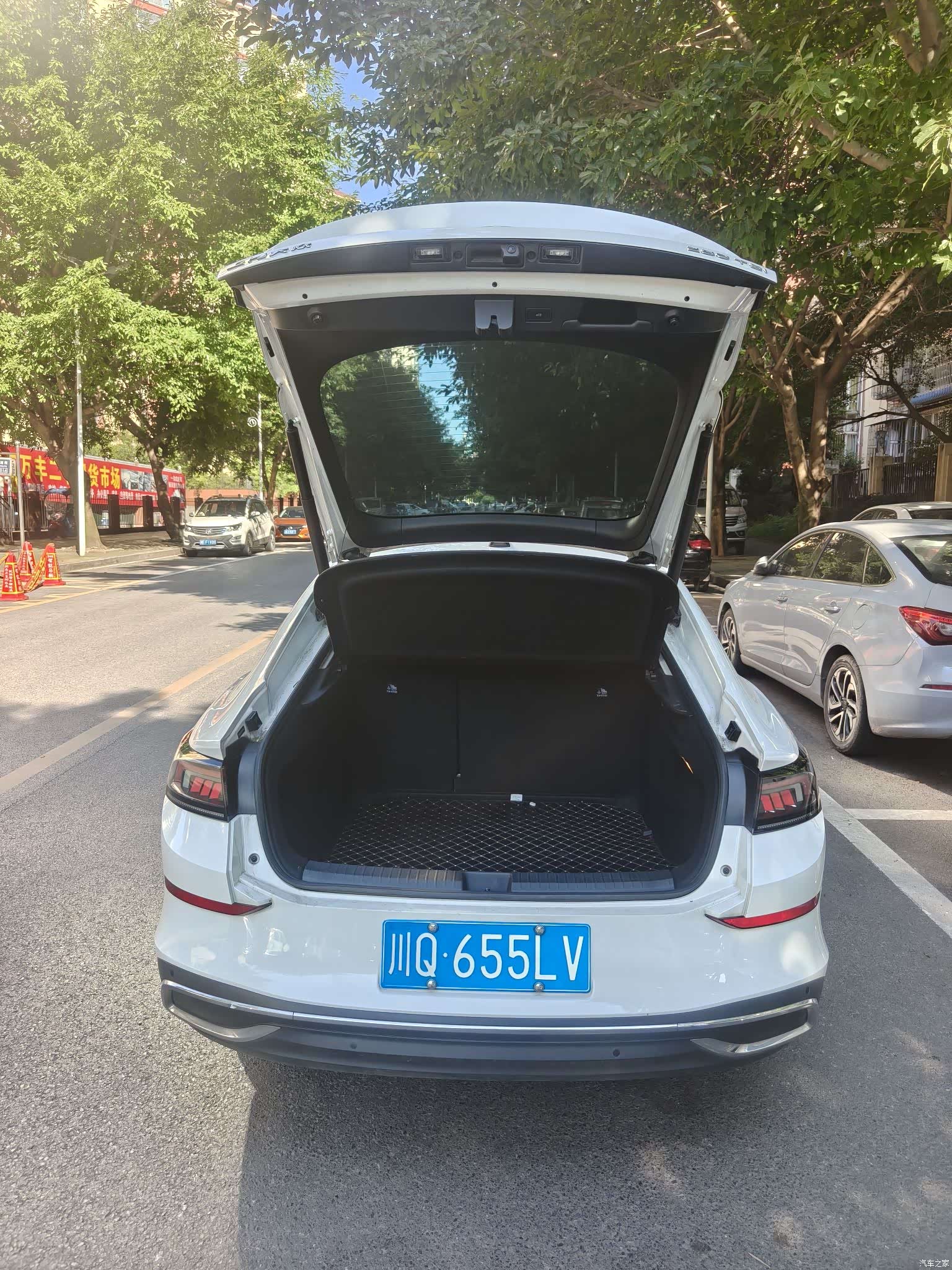 Volkswagen Lamando, 2022 12