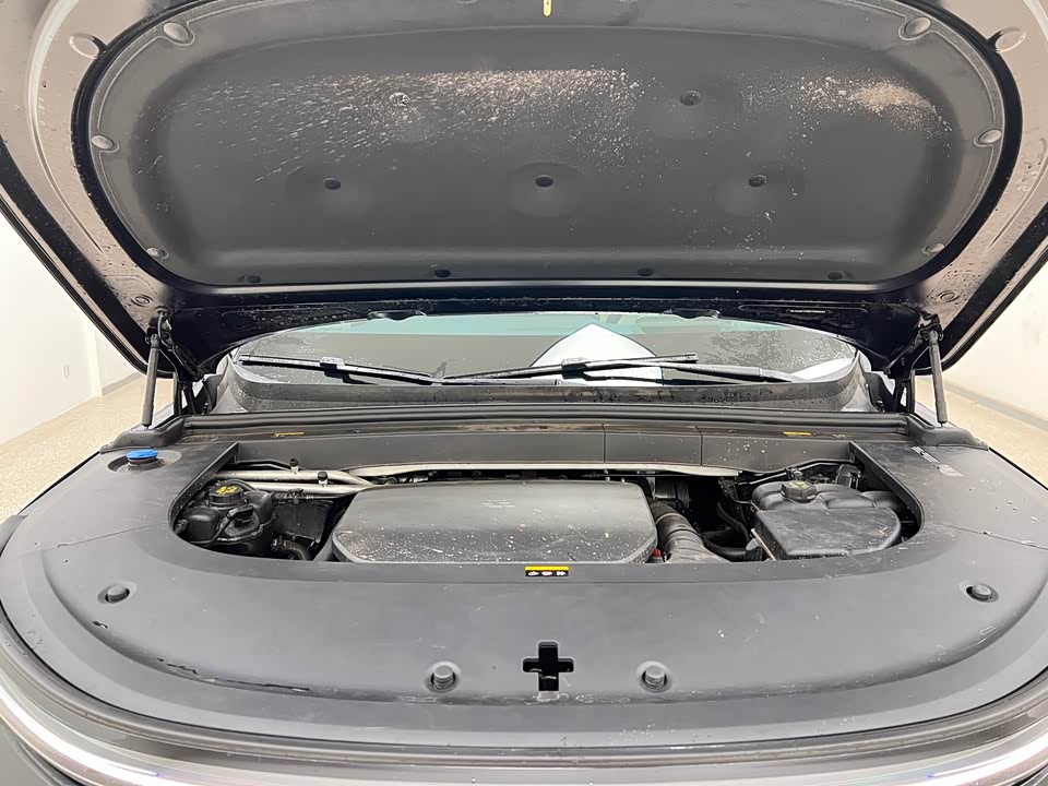 Li Auto Ideal L6