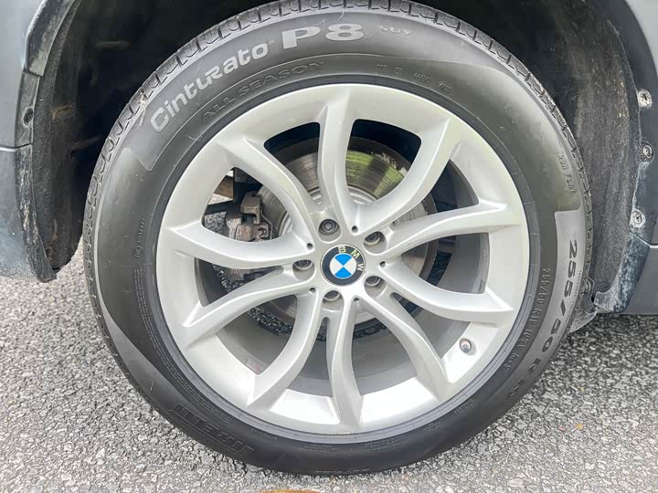 BMW X6 2015 xDrive35i Leading