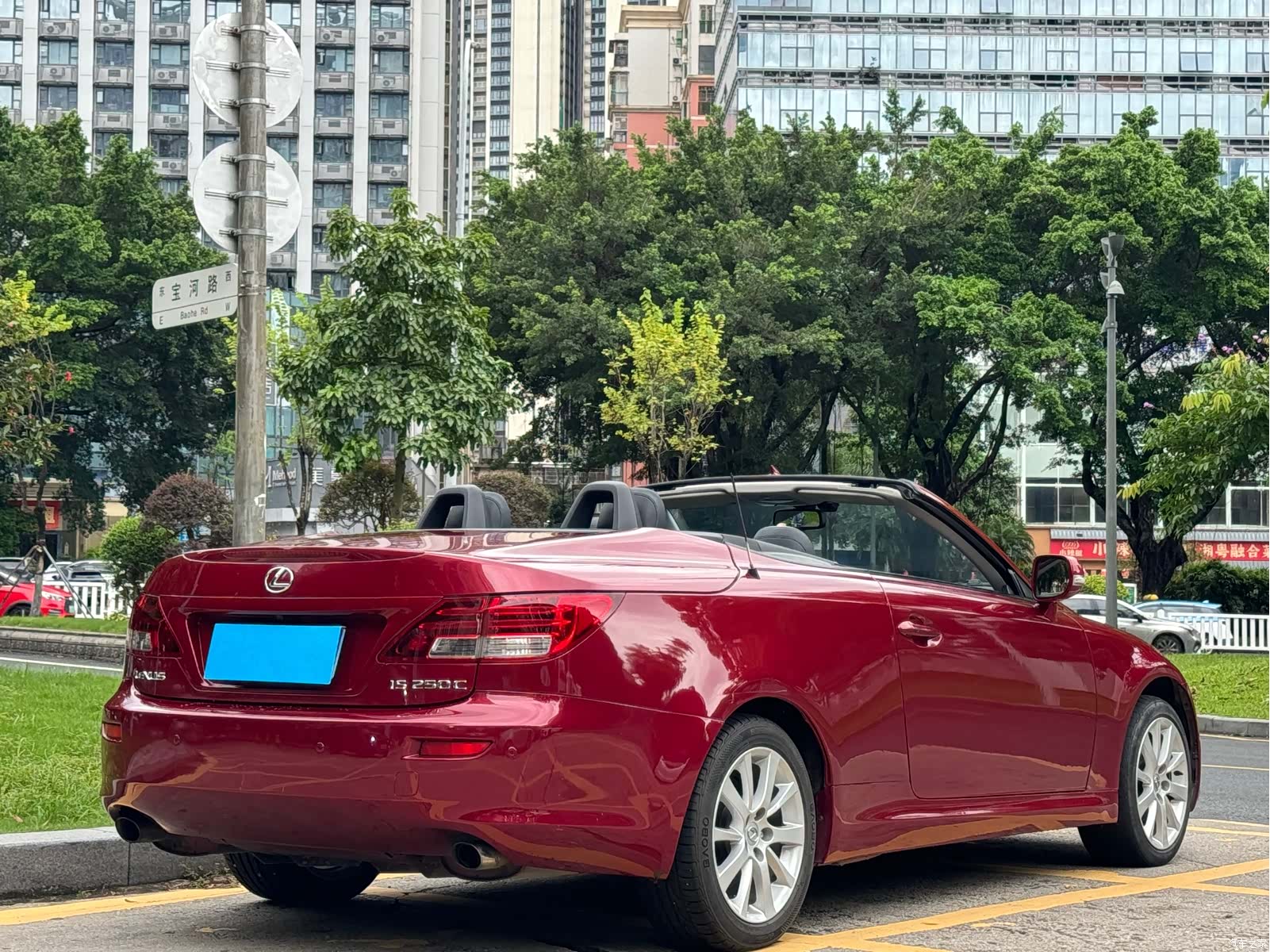 Lexus IS, 2011 14