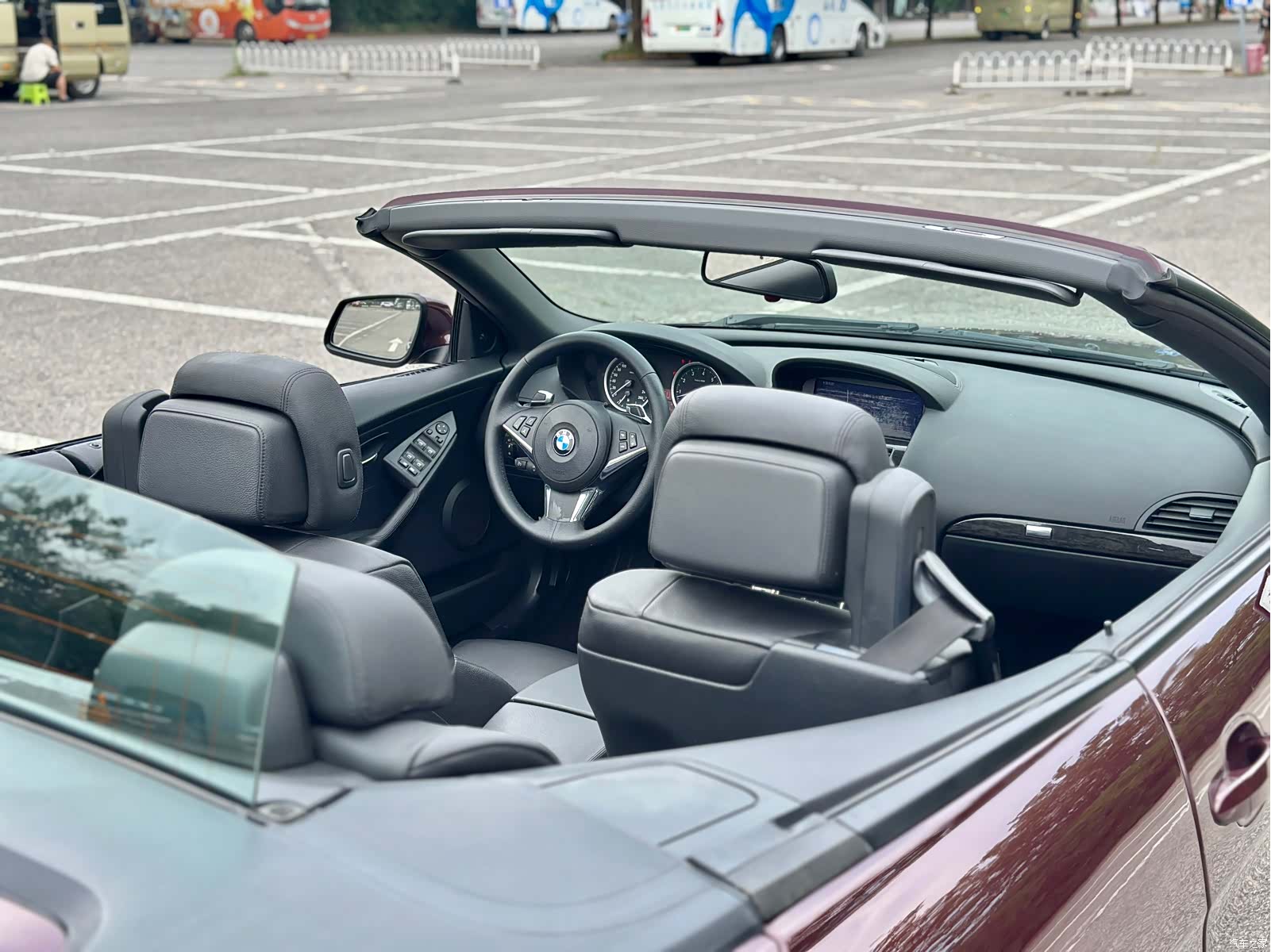 BMW 6 Series, 2011 32
