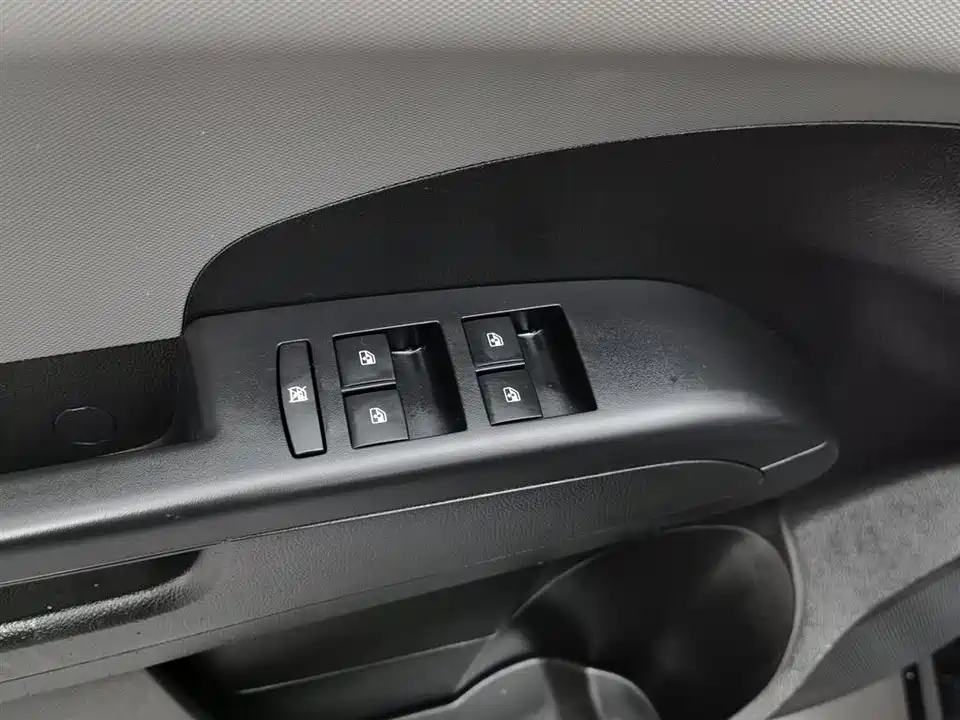 Chevrolet Aiweiou Chevrolet Aiweiou