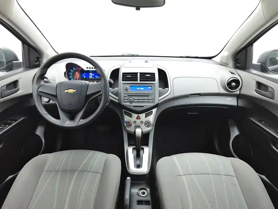 Chevrolet Aiweiou Chevrolet Aiweiou