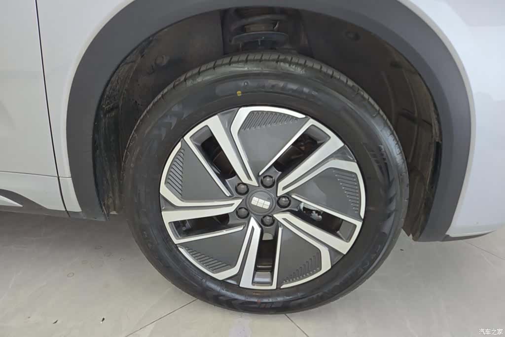 Geely 7, 2025 6