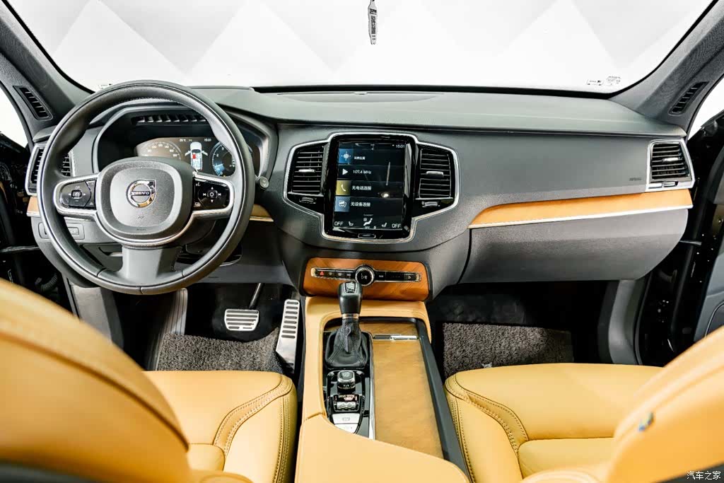 Volvo XC90, 2018 12