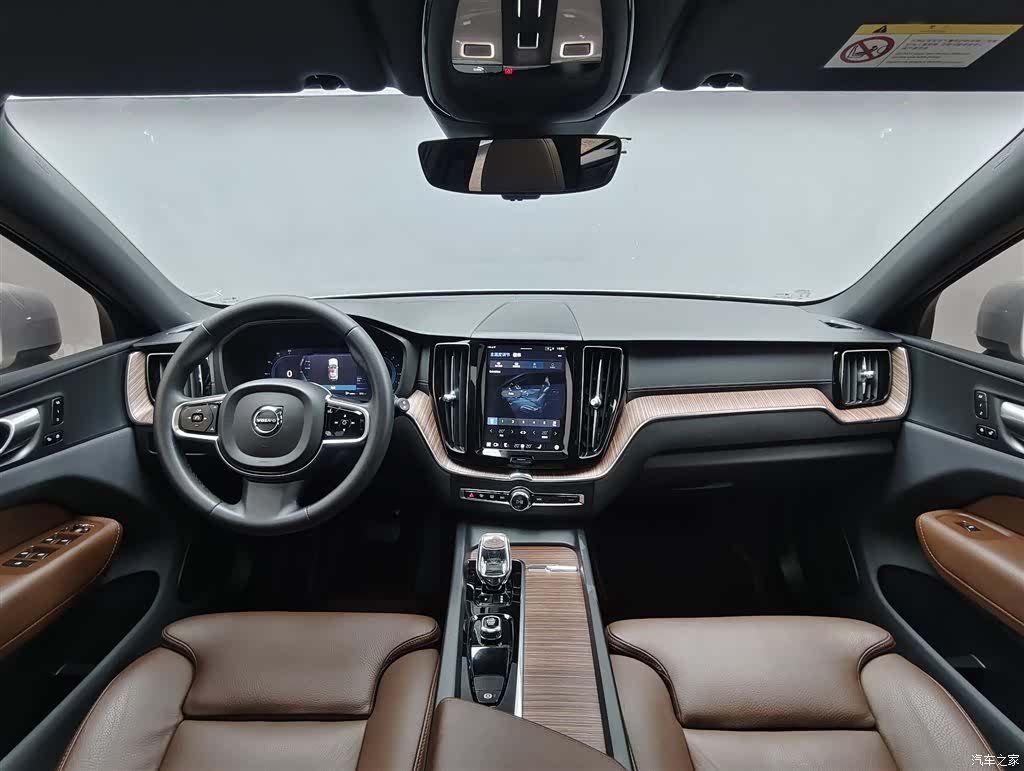 Volvo XC60, 2022 14