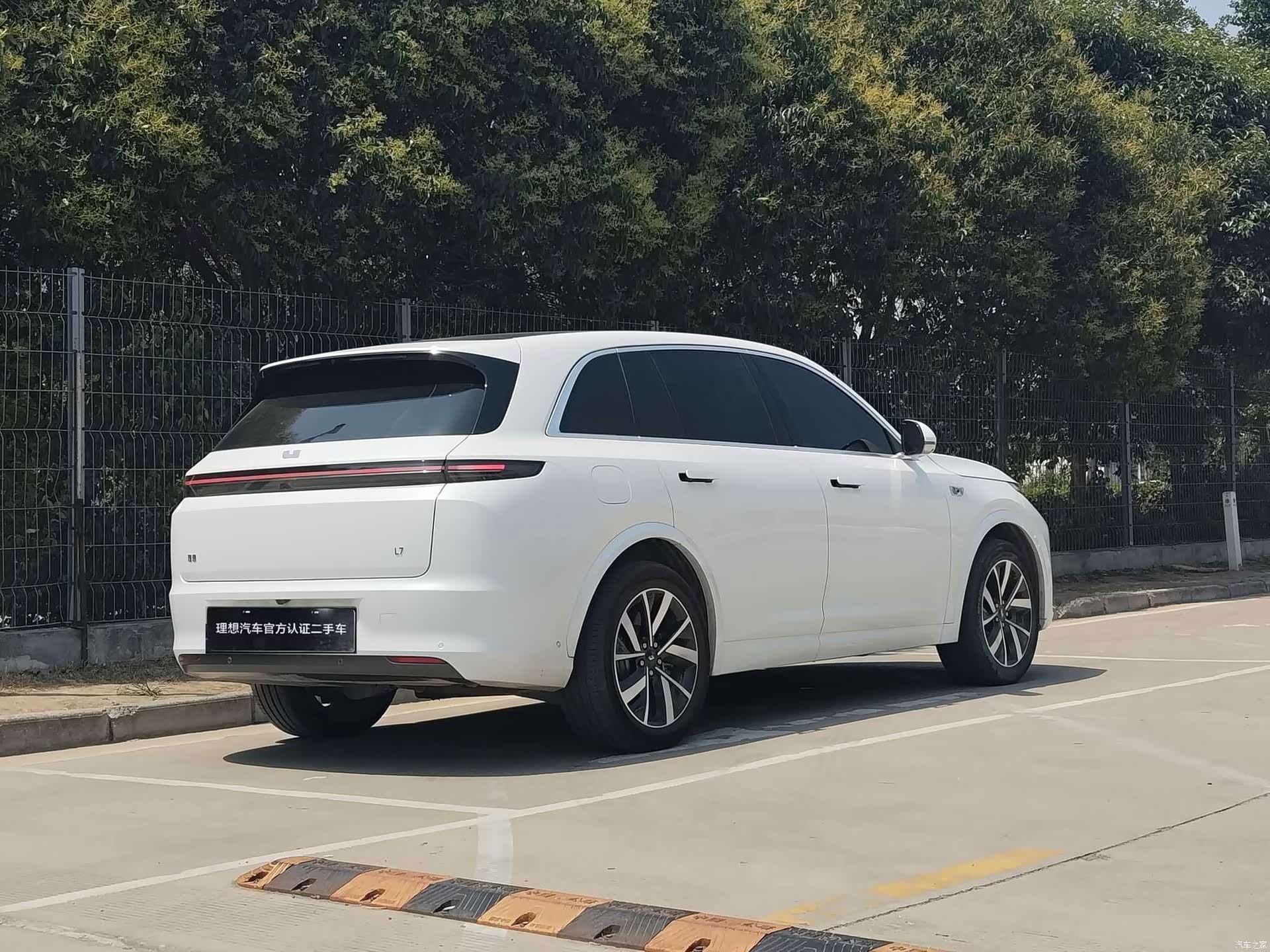 Li Auto L7, 2024 все фото