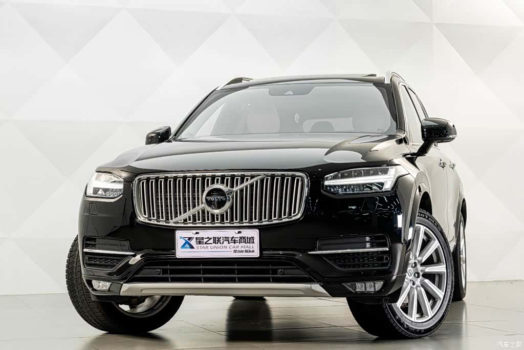 Volvo XC90, 2018 3