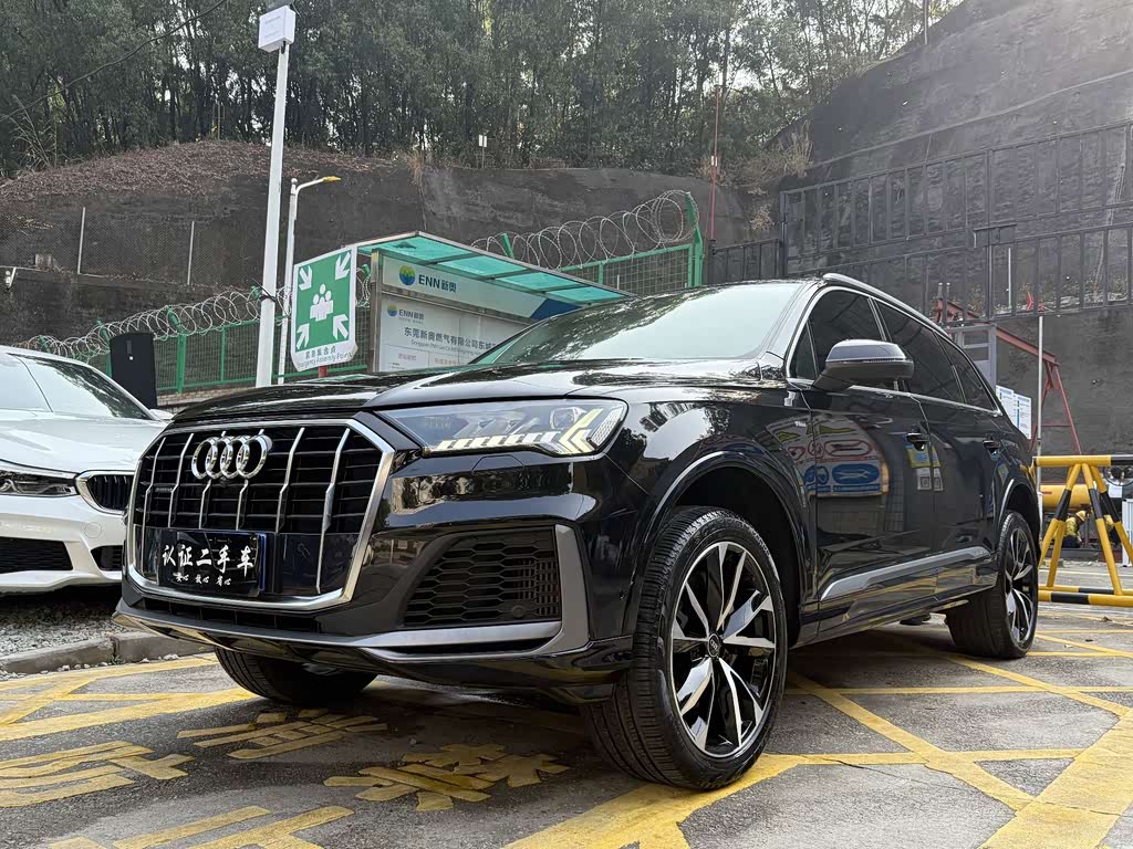 Audi Q7 2021 55 TFSI quattro S line Sport