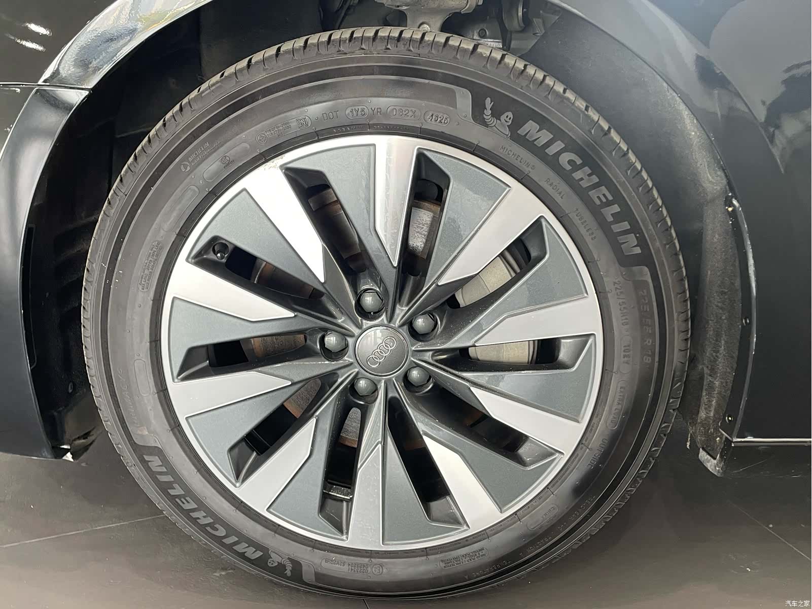 Audi A6L, 2022 10