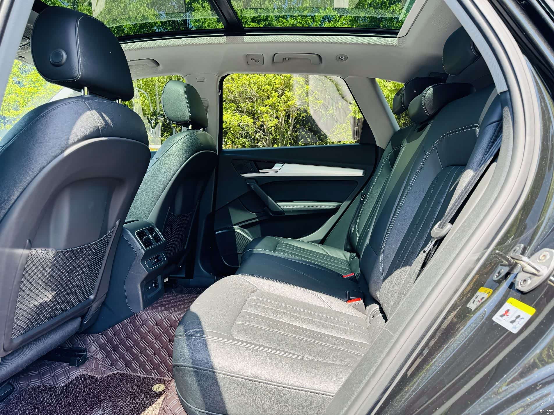 Audi Q5L, 2021 9