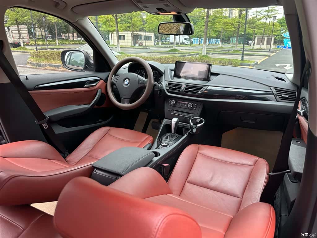 BMW X1, 2012 11