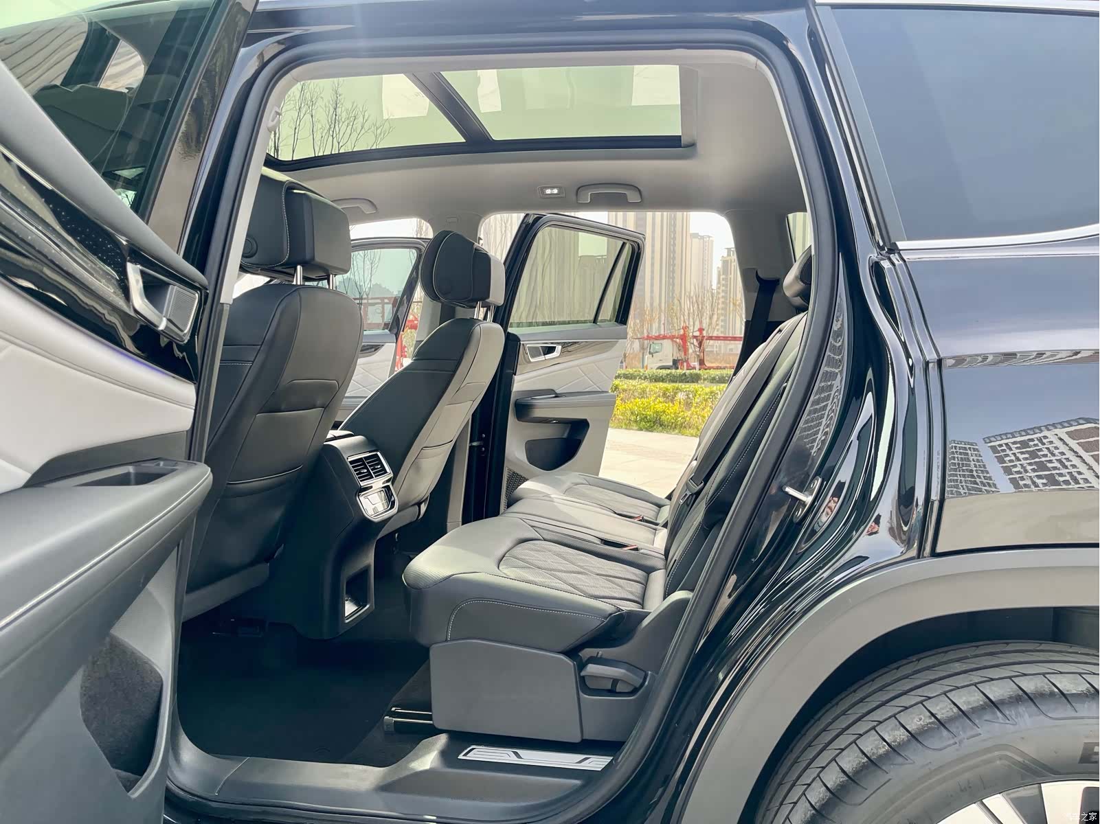 Volkswagen Teramont, 2024 16