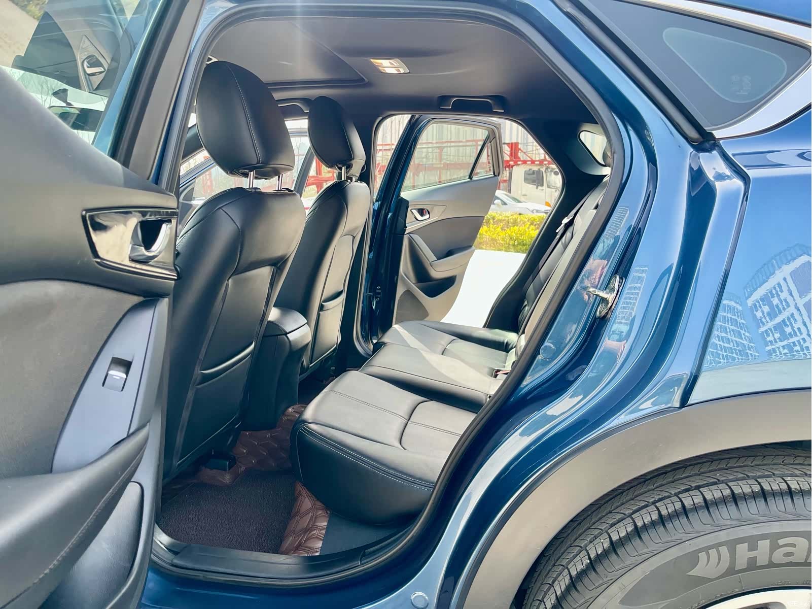 Mazda CX-4, 2021 13