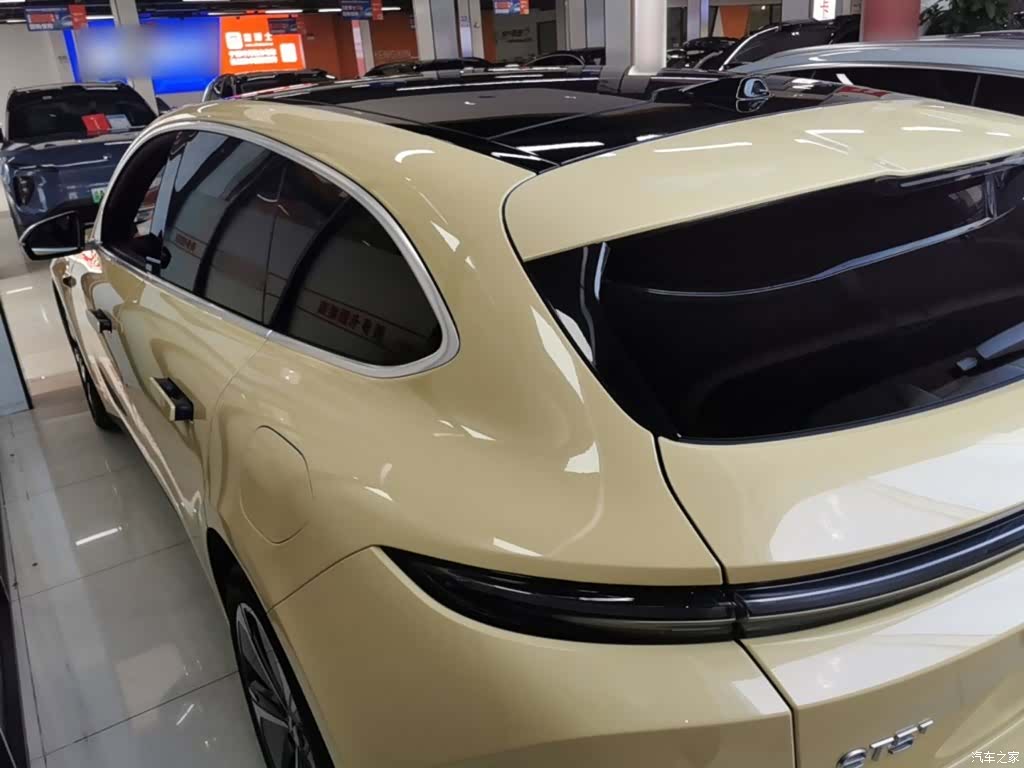 NIO ET5, 2024 все фото