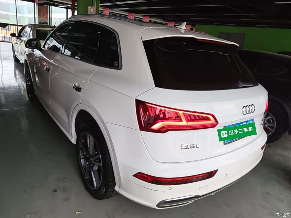 Audi Q5L, 2019 6