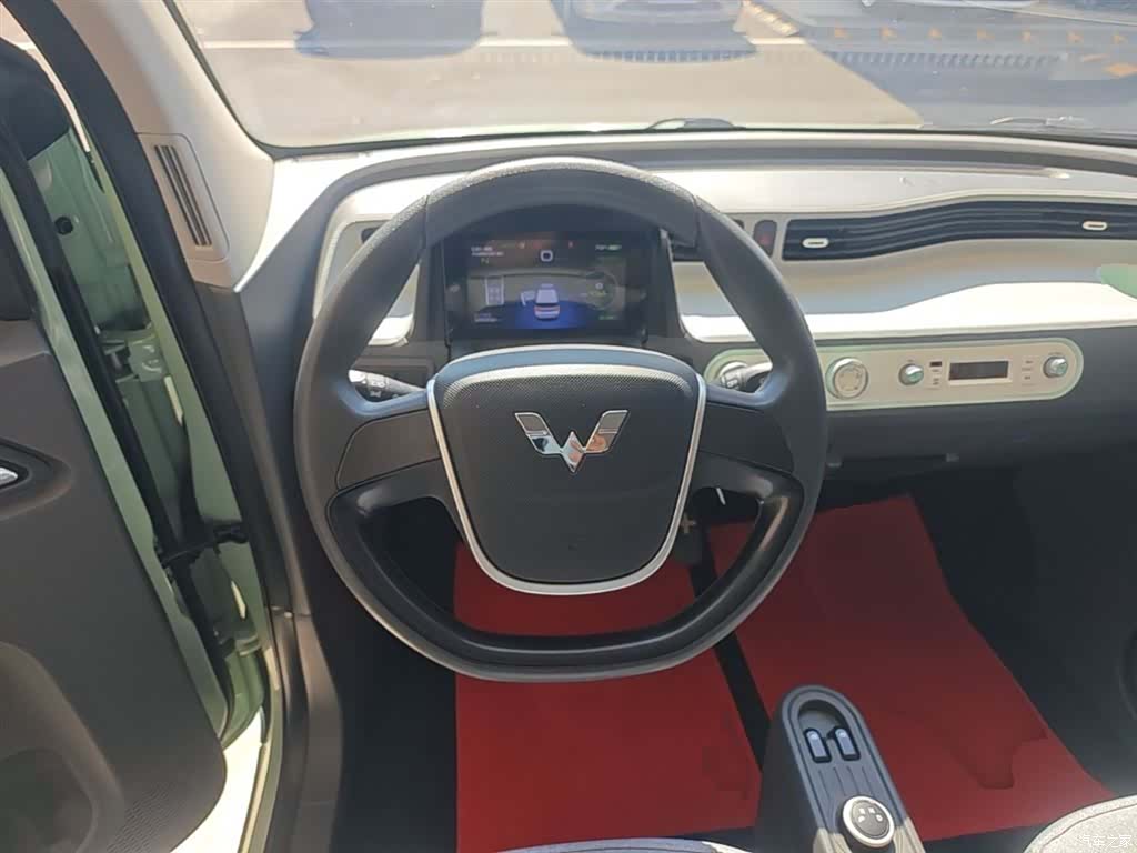 Wuling MINIEV, 2022 11
