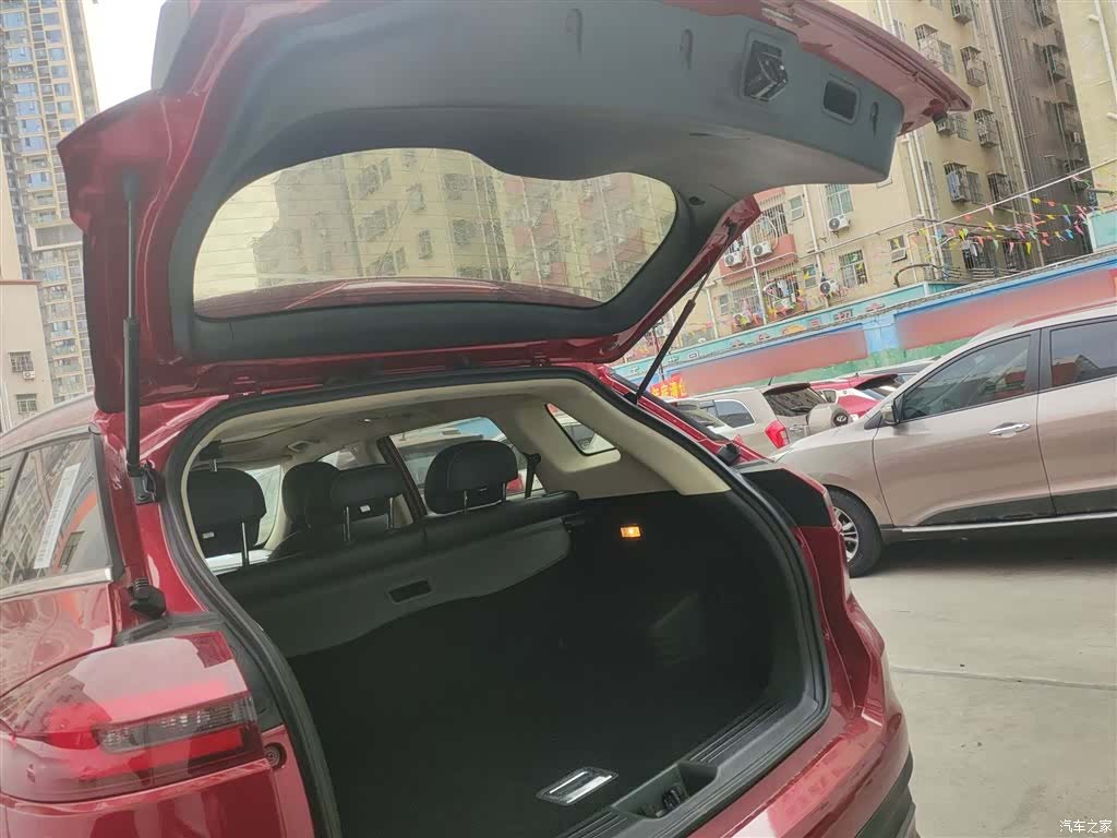 Geely Boyue, 2019 19