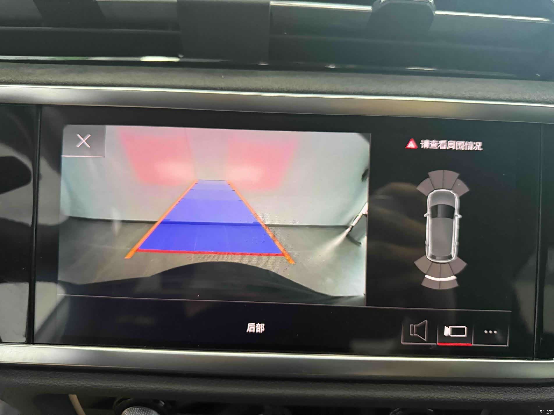 Audi Q3, 2022 12