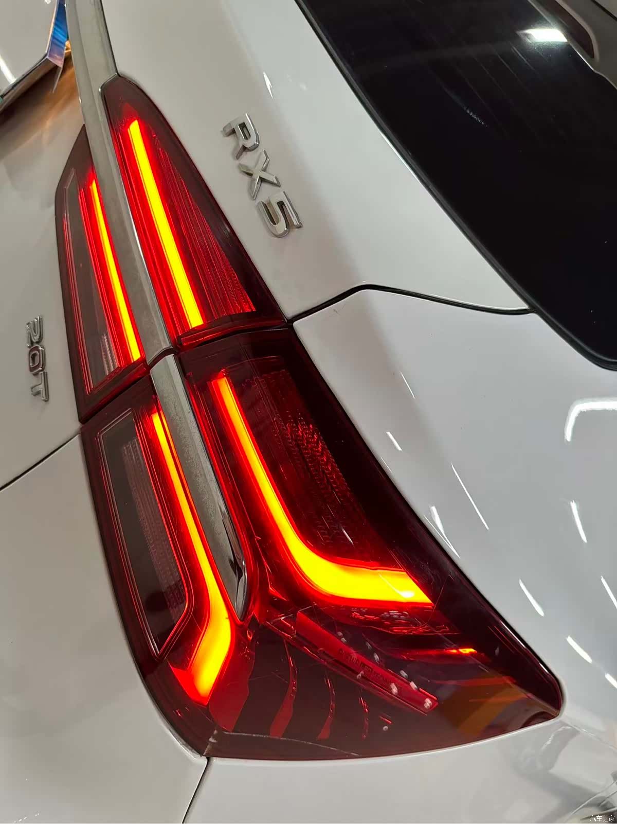 Roewe RX5, 2019 14