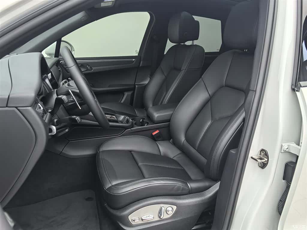 Porsche Macan, 2024 19