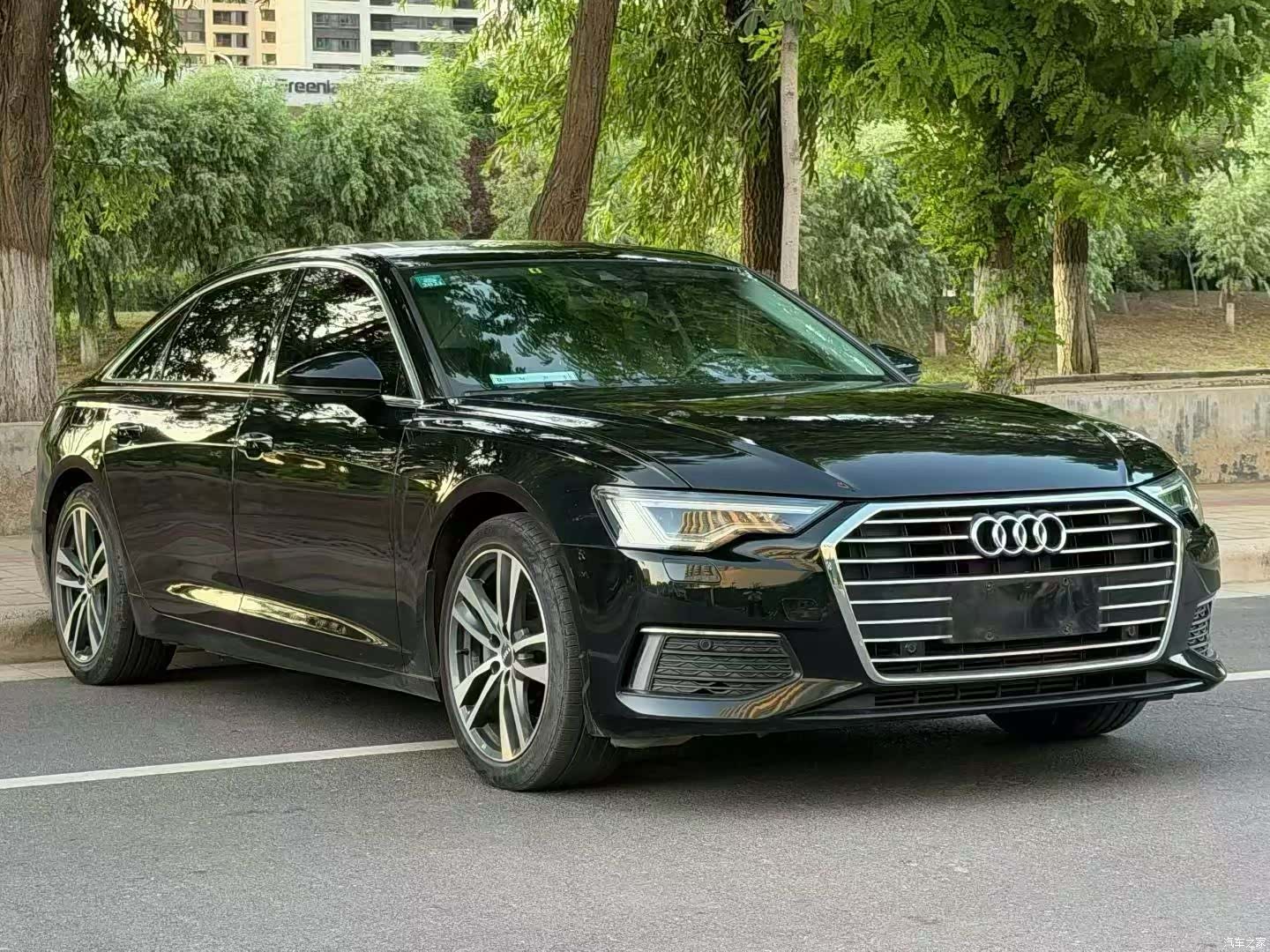 Audi A6L, 2019 3