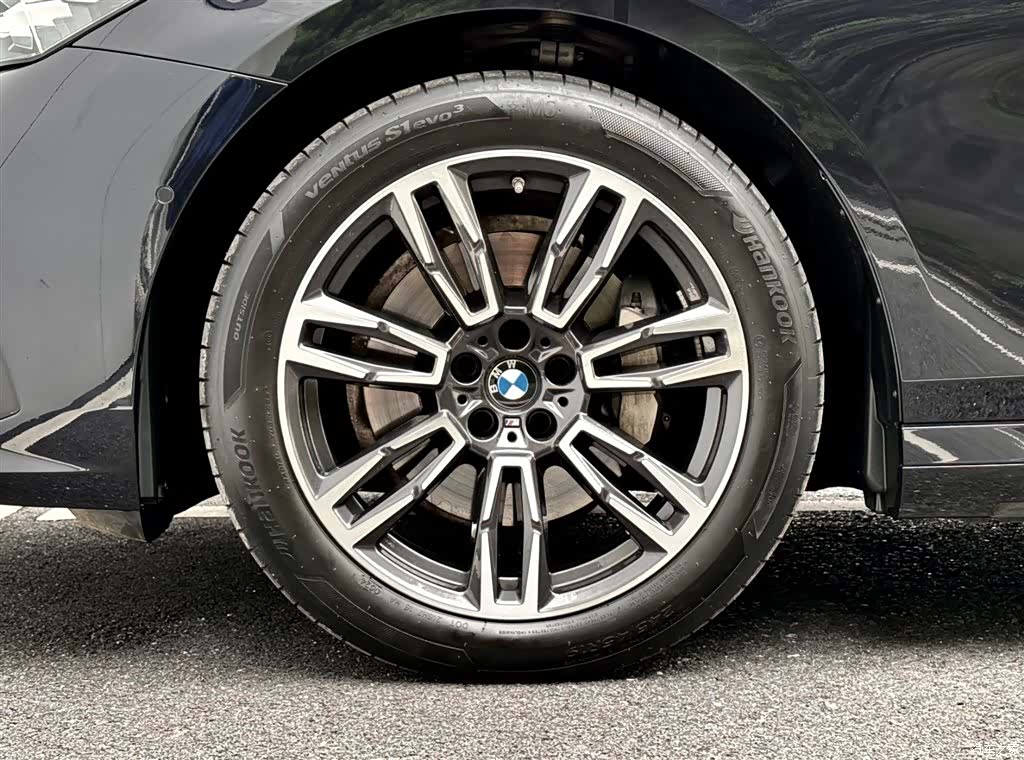 BMW 5 Series, 2024 12