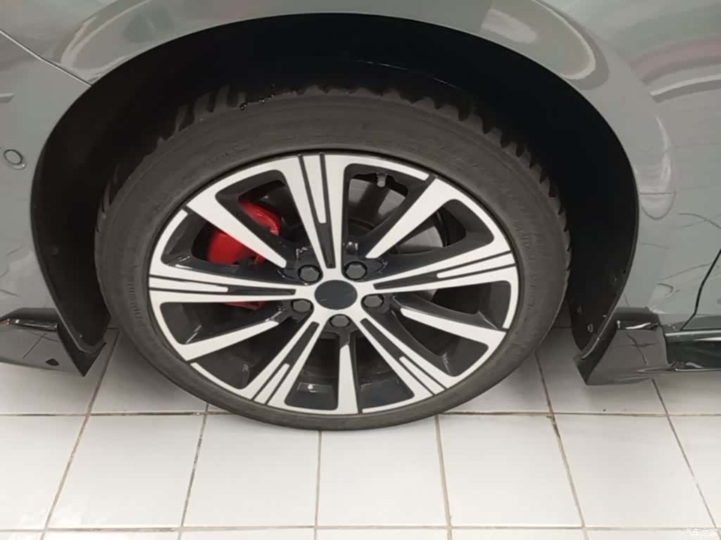 Geely Preface, 2025 23