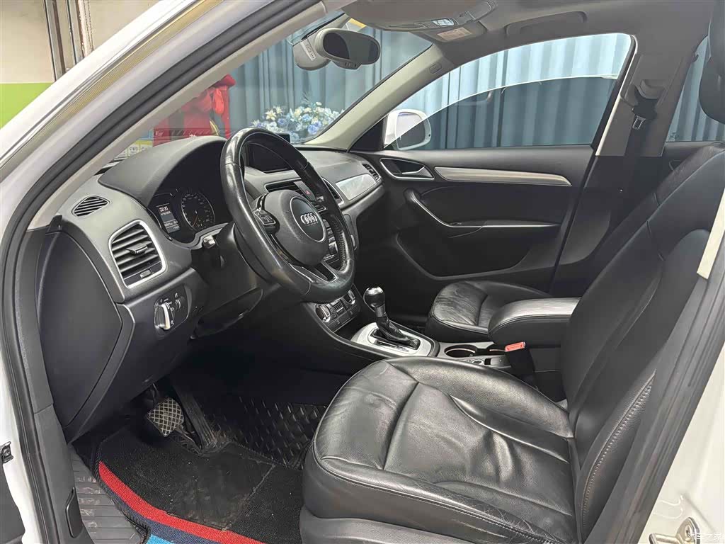 Audi Q3, 2016 6