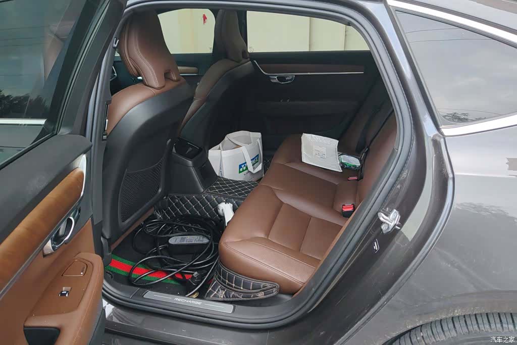 Volvo S90, 2021 11