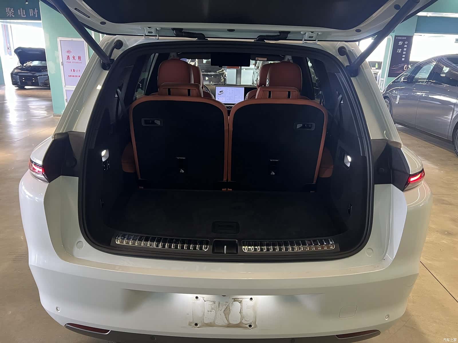 Li Auto L8, 2025 11