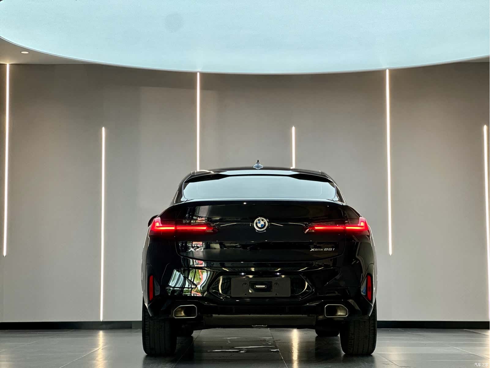 BMW X4, 2022 10